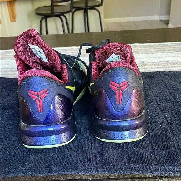 Nike Zoom Kobe Venomenon 4 Glow In The Dark Men's Size 13 US 635578-003 - Picture 6 of 8